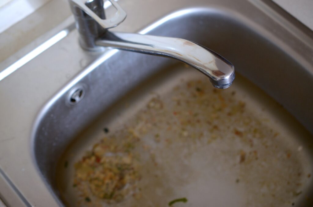 how-to-get-rid-of-a-clogged-cooking-area-in-lakewood-plumber-007